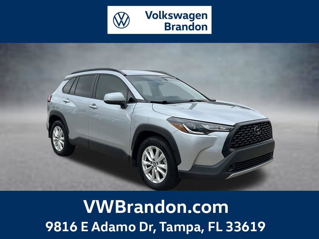 Used 2024 Toyota Corolla Cross LE w/ Moonroof Package