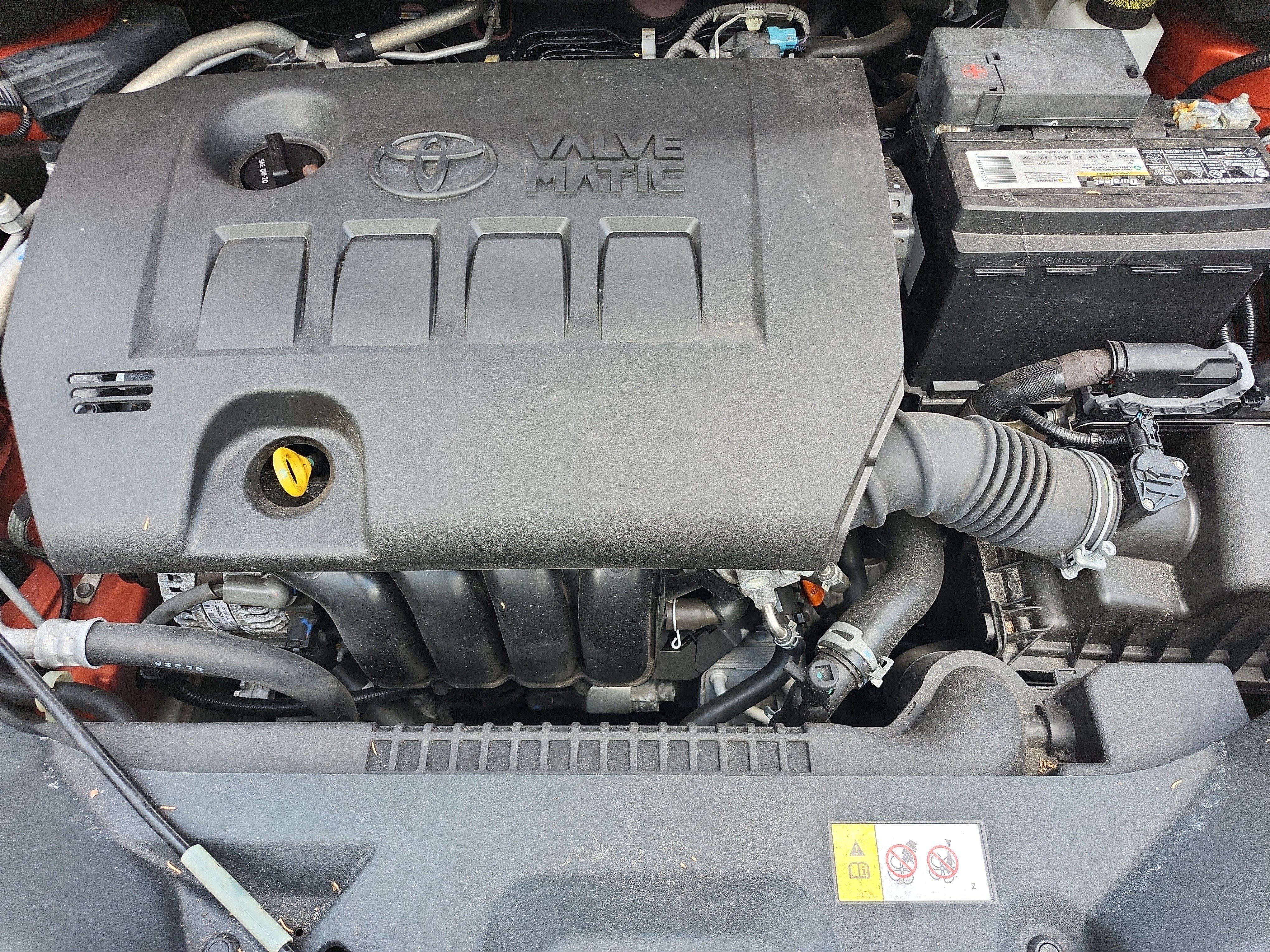 Used 2020 Toyota C-HR XLE FWD image 22