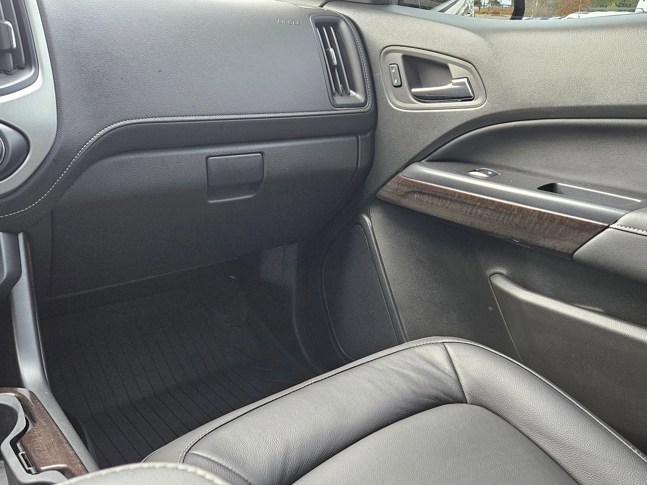 Used 2022 GMC Canyon Elevation w/ Elevation Premium Package image 11