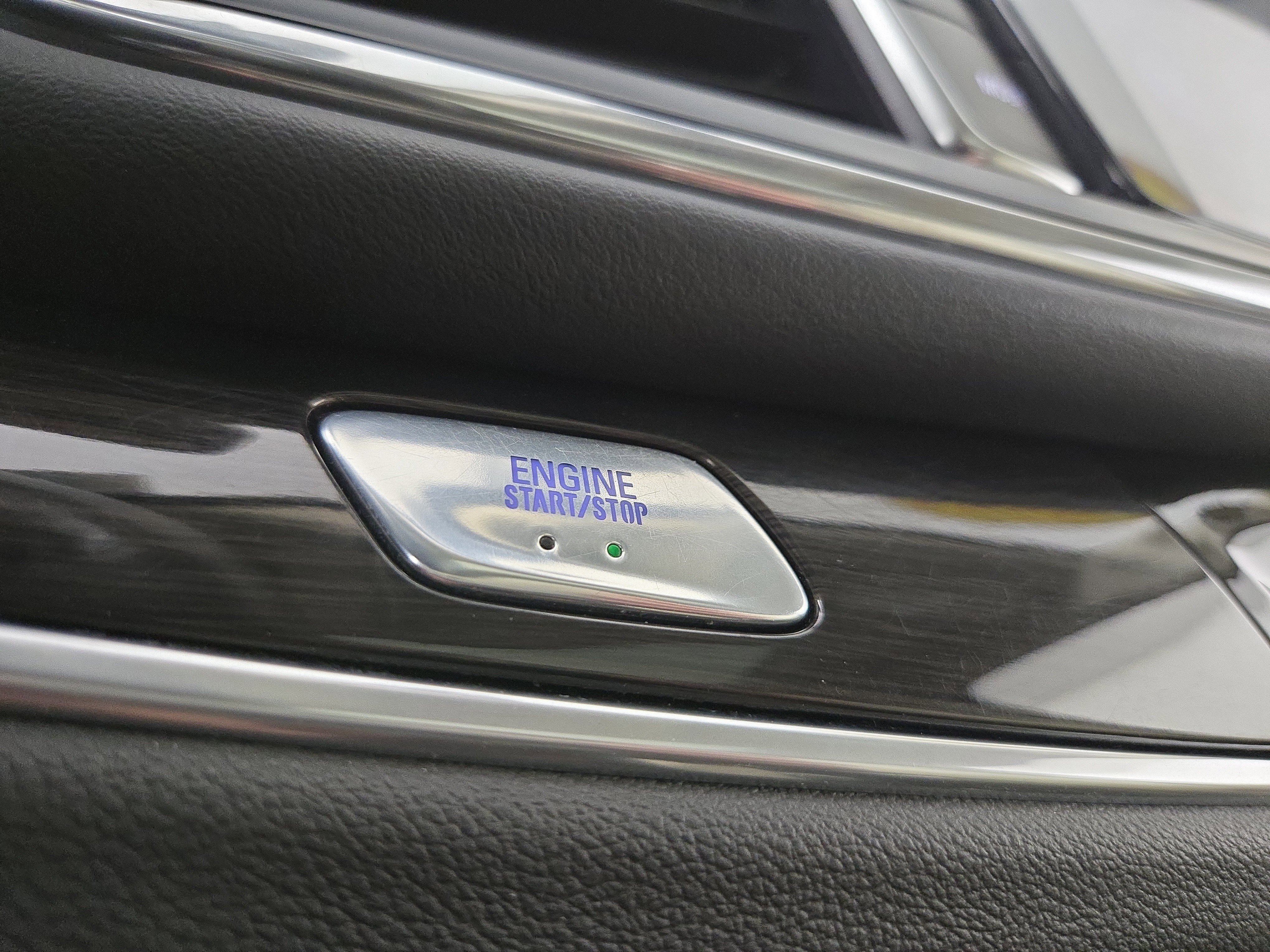 Certified 2021 Buick Enclave Essence image 27