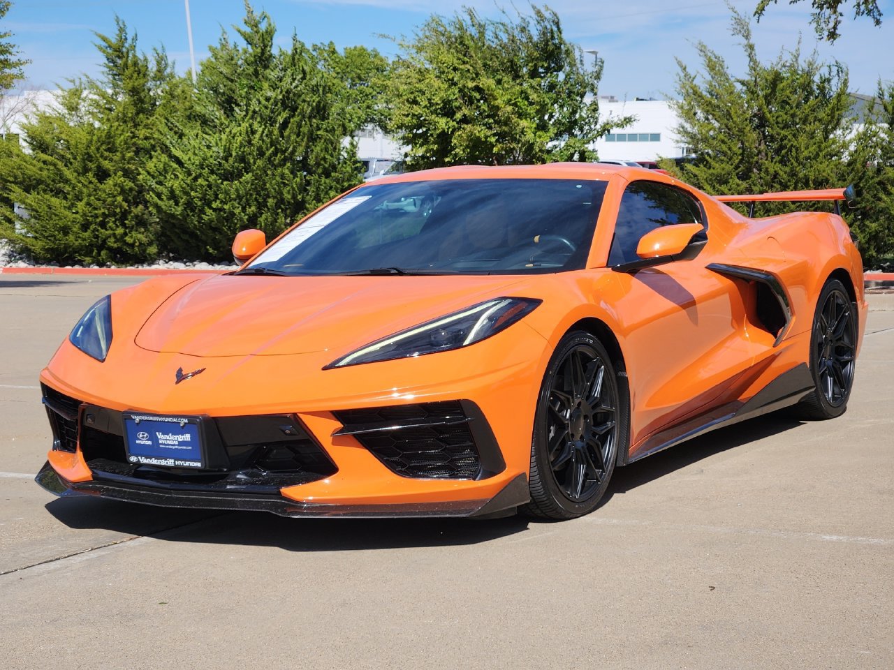 Used 2023 Chevrolet Corvette Stingray Premium Cpe w/ Battery Protection Package RWD image 3