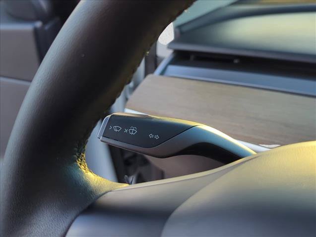 Used 2021 Tesla Model 3 Standard Range Plus RWD image 15