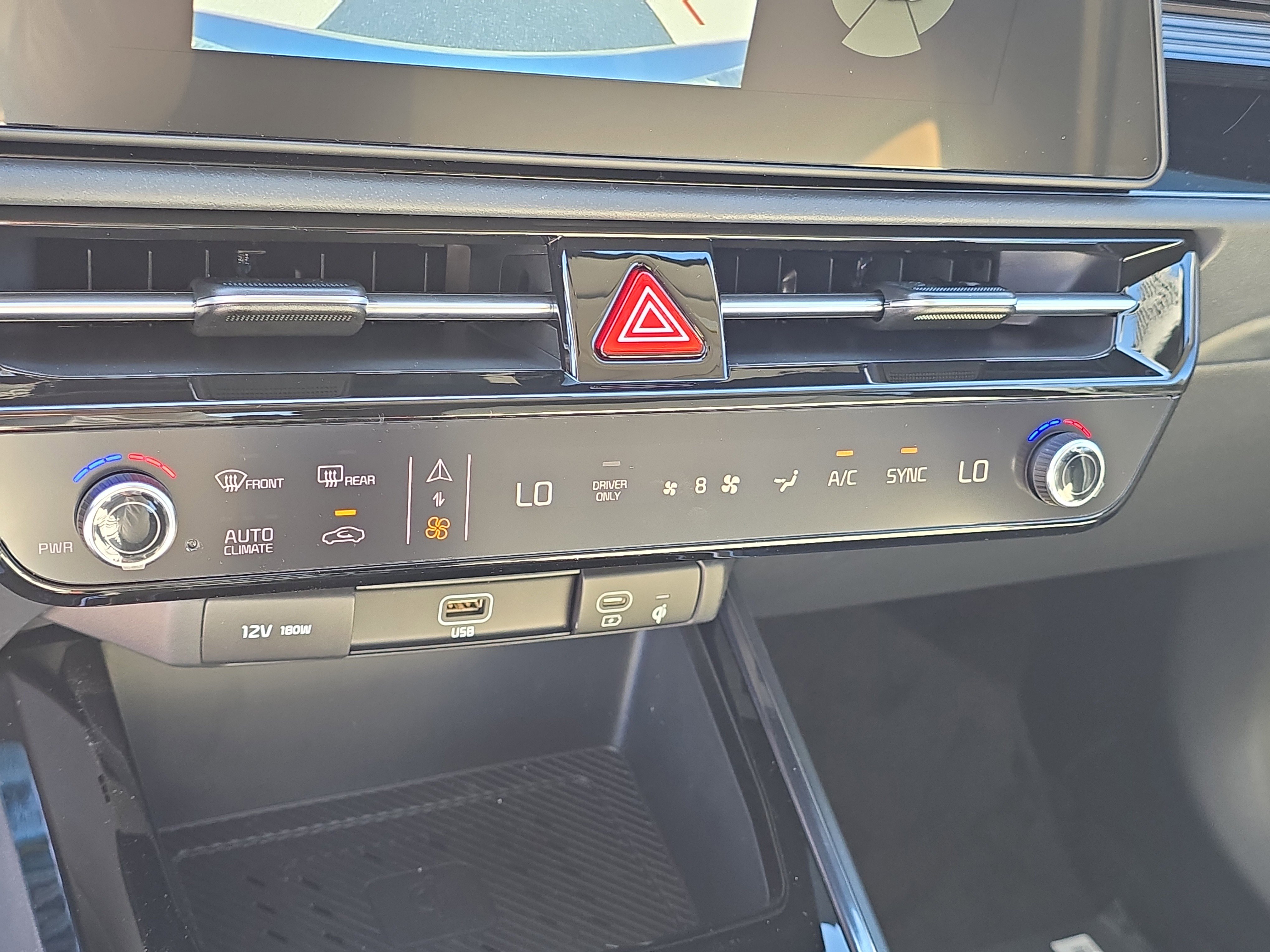 New 2026 Kia Niro SX Touring image 26