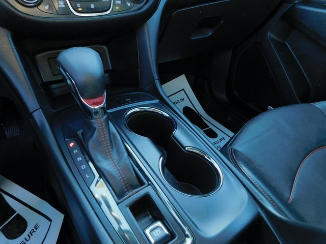 Used 2024 Chevrolet Equinox RS w/ RS Leather Package image 31