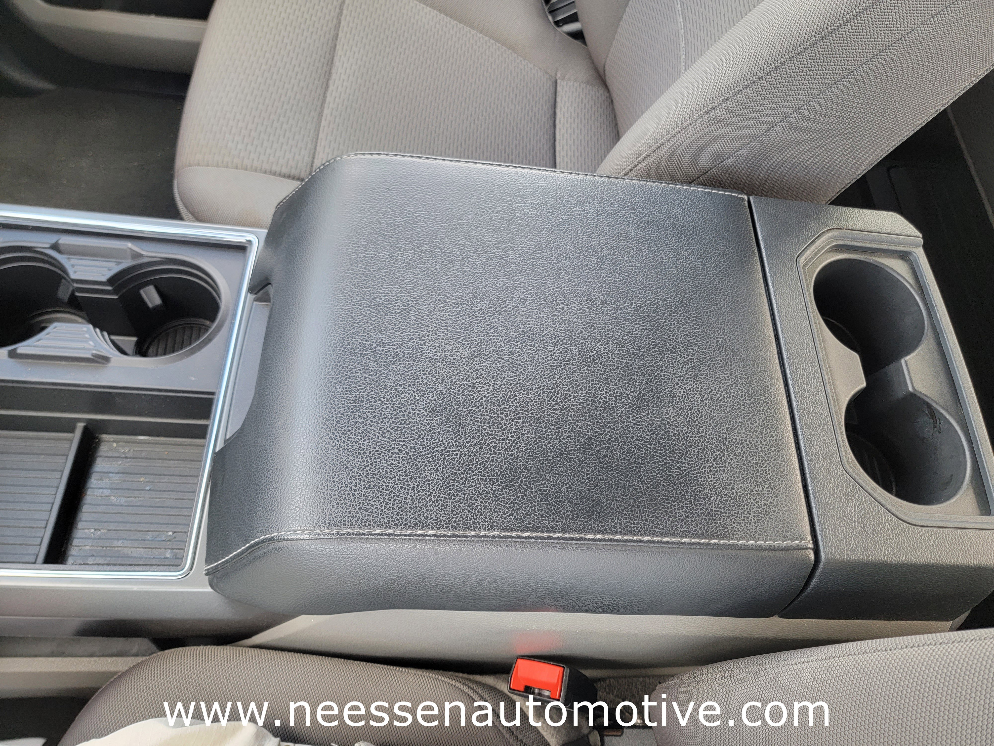 Used 2022 Ford F250 XLT w/ Black Appearance Package image 35