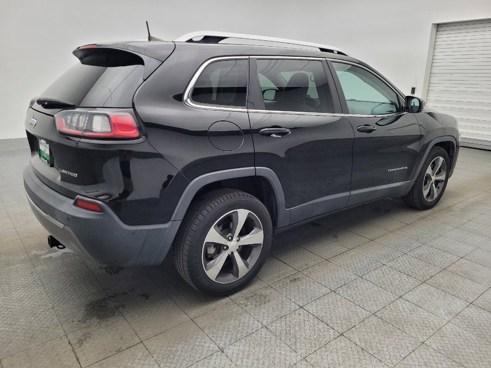 Used 2019 Jeep Cherokee Limited w/ Technology Group FWD image 9