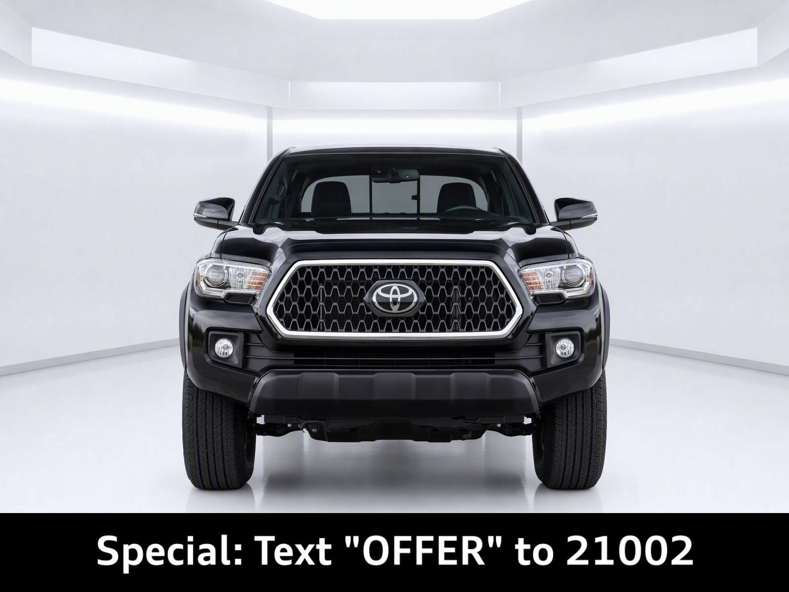 Used 2019 Toyota Tacoma TRD Off-Road AWD/4WD image 5