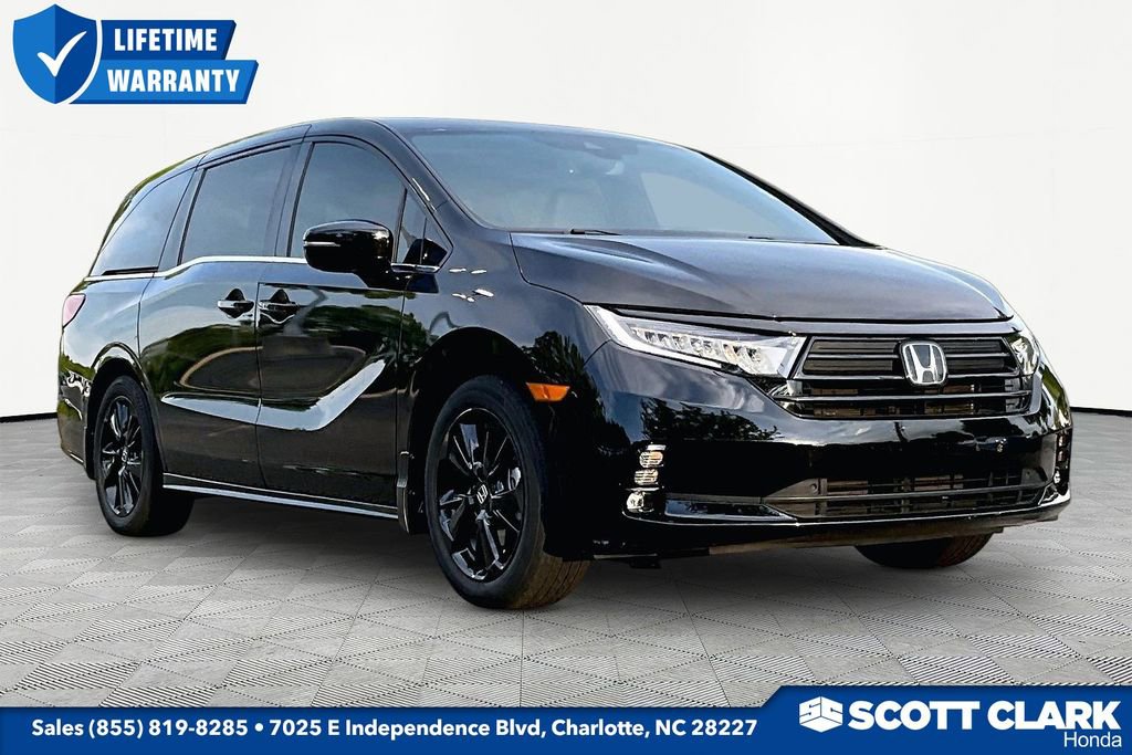 Used 2024 Honda Odyssey Sport image 1