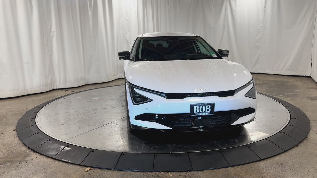 New 2025 Kia EV6 Wind image 5