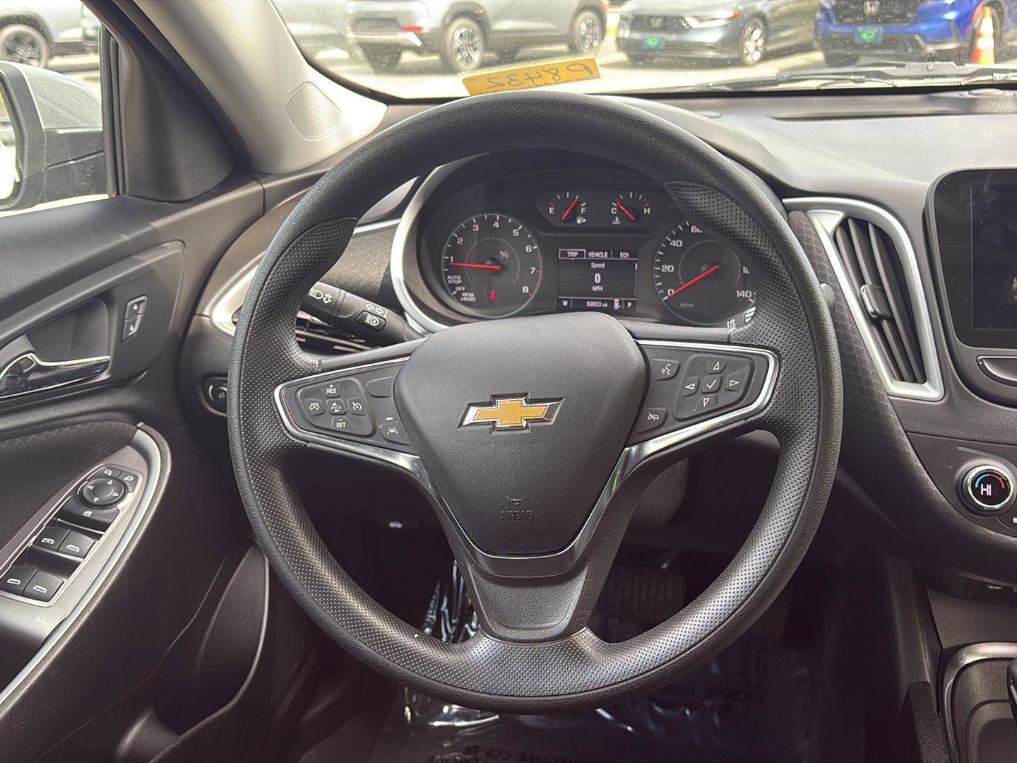 Used 2024 Chevrolet Malibu LT FWD image 12