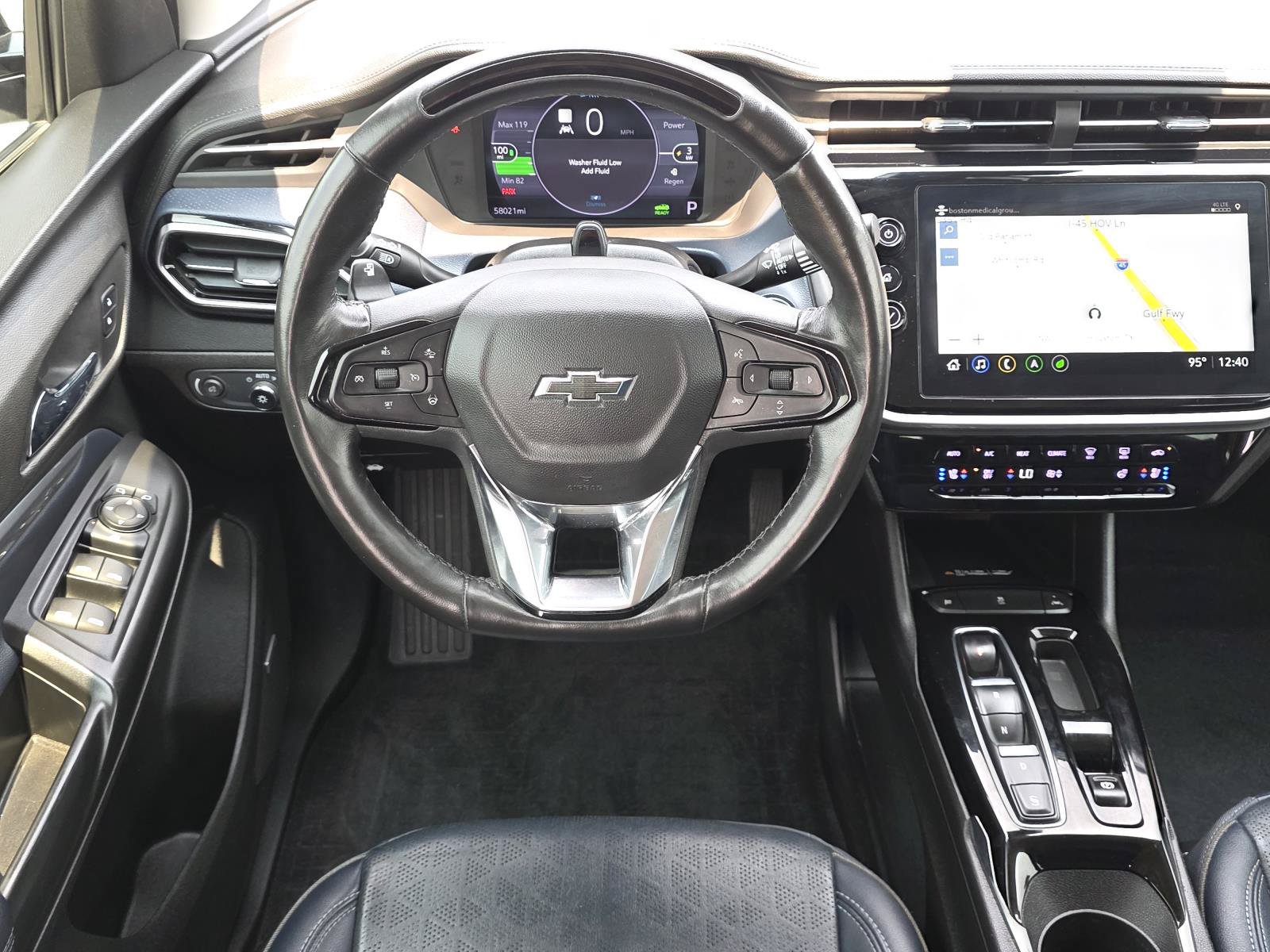 Used 2023 Chevrolet Bolt EUV Premier w/ Sun & Sound Package FWD image 8