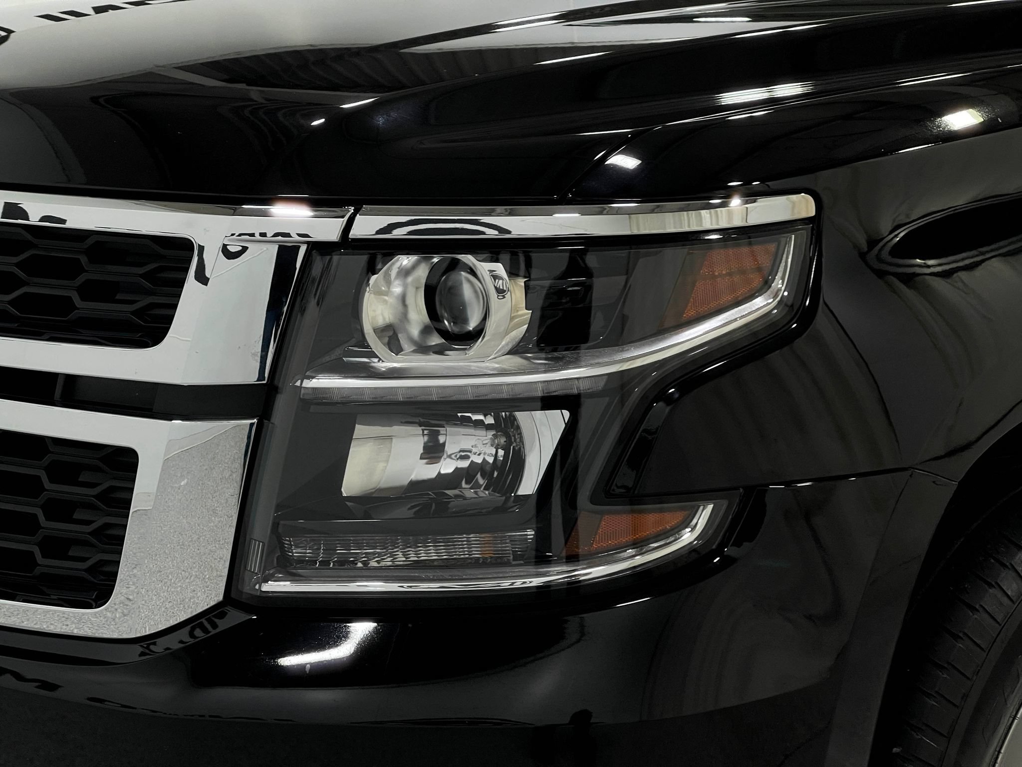 Used 2018 Chevrolet Tahoe LS w/ Max Trailering Package AWD/4WD image 31