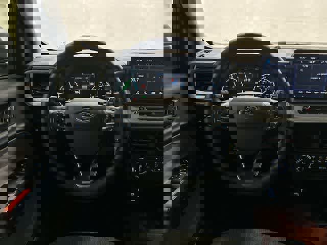 Used 2024 Ford Maverick XLT image 15