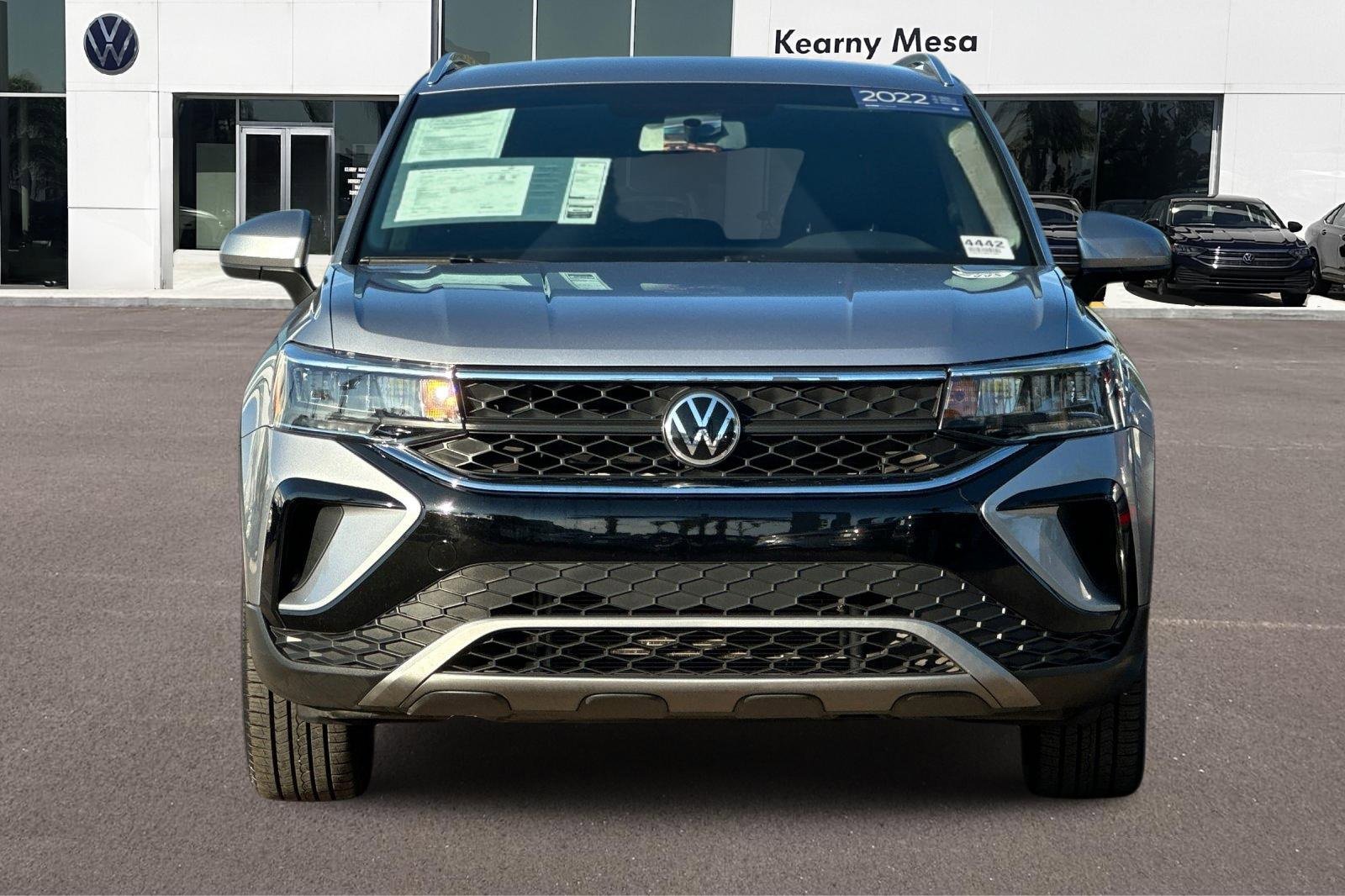 Used 2022 Volkswagen Taos SE image 9