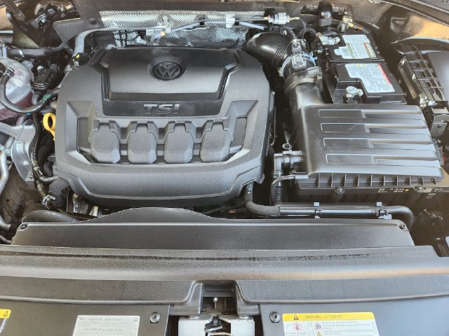 Used 2022 Volkswagen Tiguan SE R-Line FWD image 33