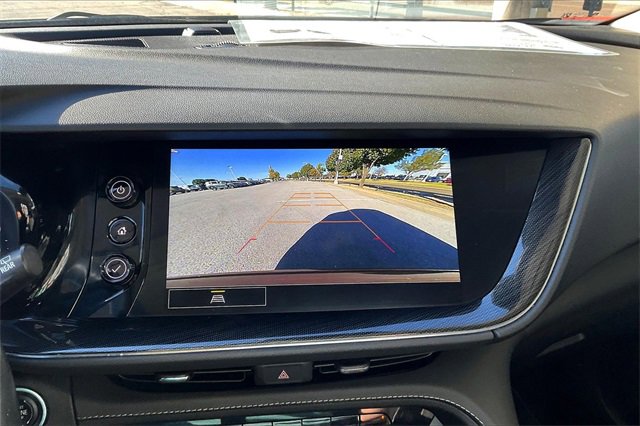 Used 2022 Buick Envision Essence w/ Safety Package image 19