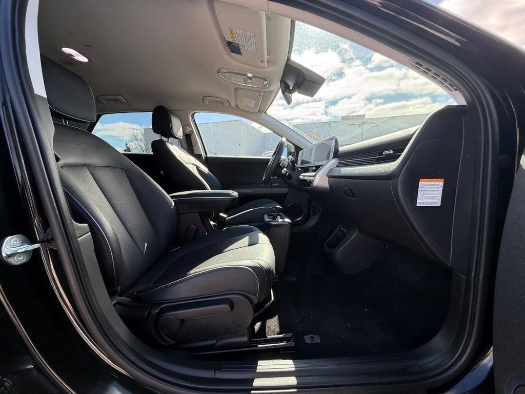 Used 2023 Hyundai Ioniq 5 SEL w/ Cargo Package image 12