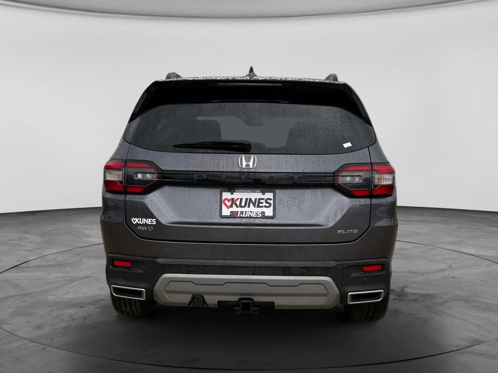 Used 2025 Honda Pilot Elite image 9