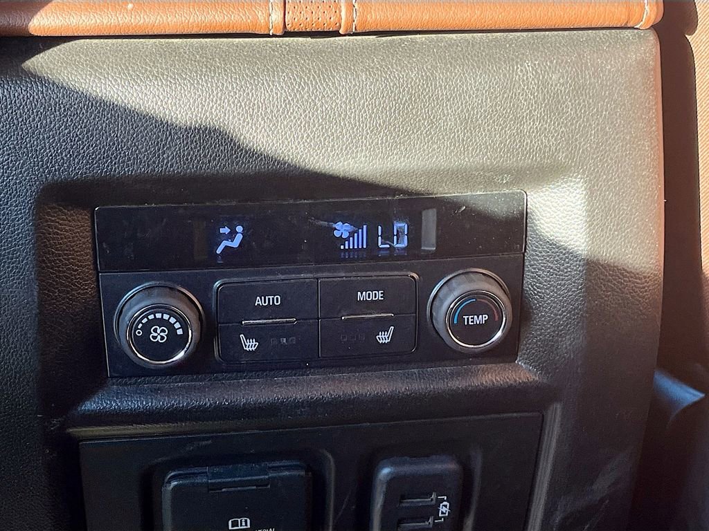 Used 2018 Chevrolet Traverse High Country w/ LPO, Cargo Package image 27