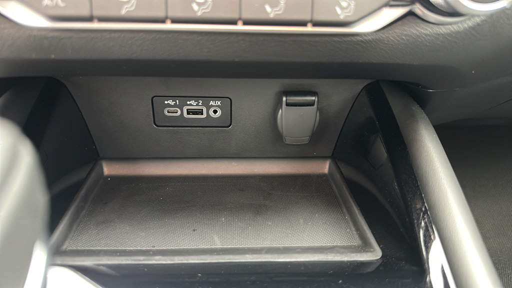 Used 2024 Nissan Altima 2.5 SR AWD/4WD image 21