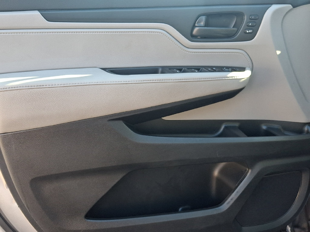 Used 2023 Honda Odyssey EX-L image 15