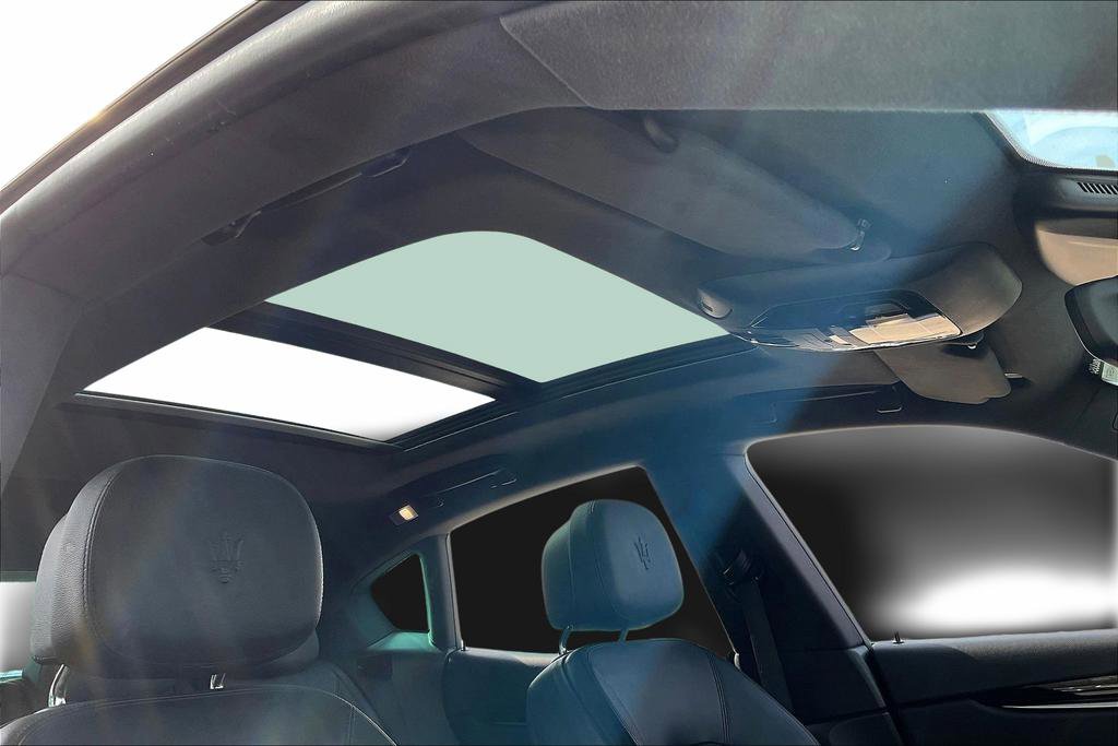 Used 2022 Maserati Levante GT image 26