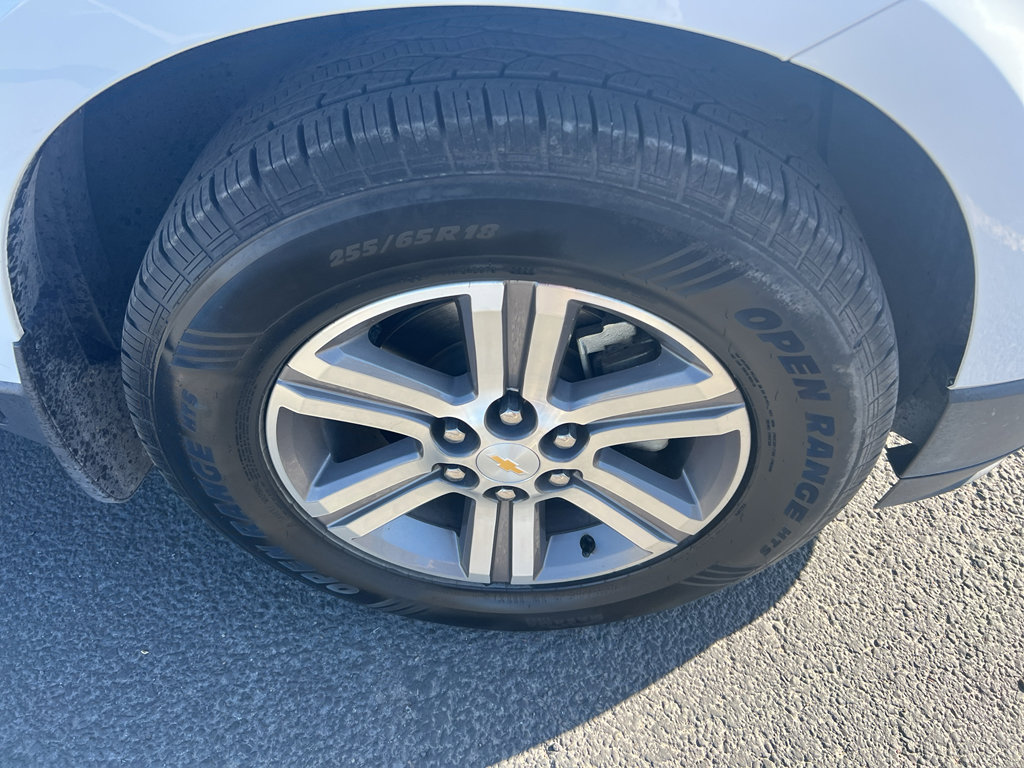 Used 2017 Chevrolet Traverse LT AWD/4WD image 2