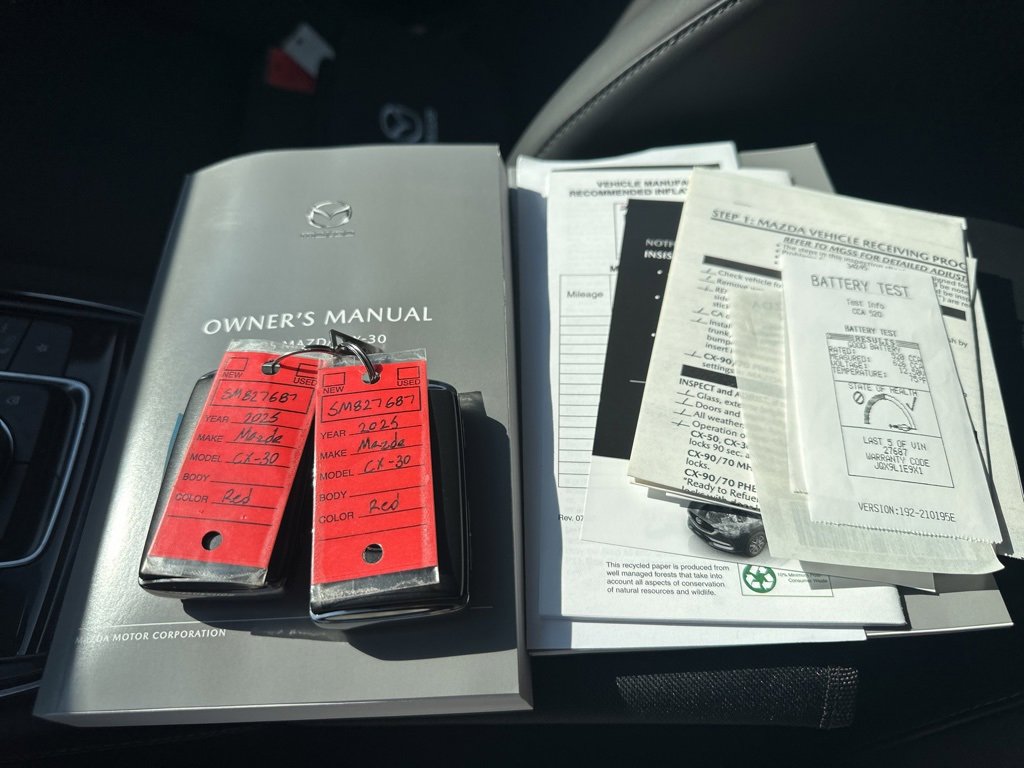 Used 2025 MAZDA CX-30 AWD 2.5 S w/ Preferred Package image 17