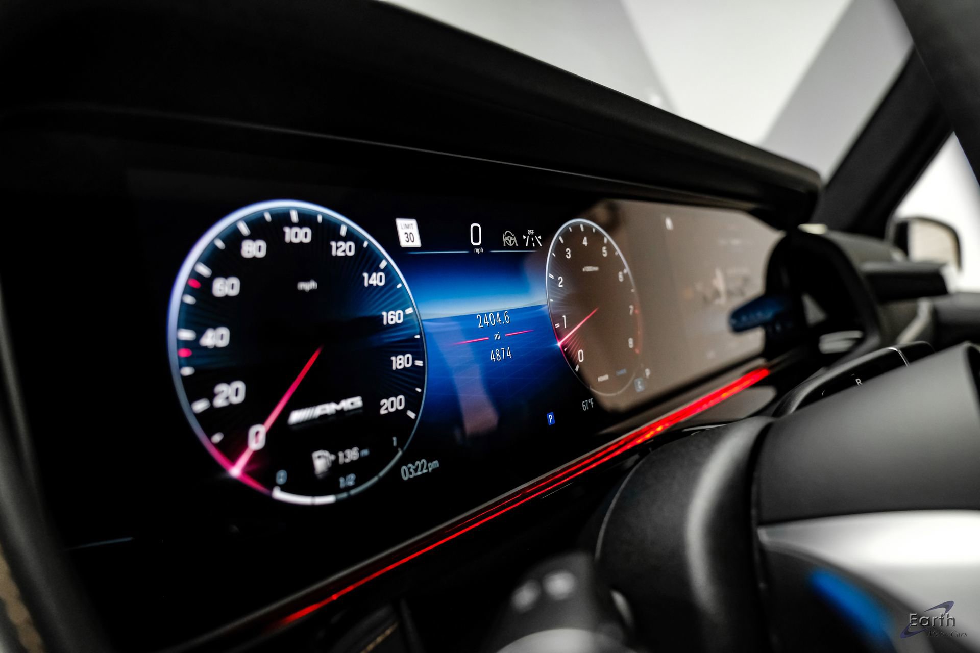 Used 2025 Mercedes-Benz G 63 AMG 4MATIC image 34