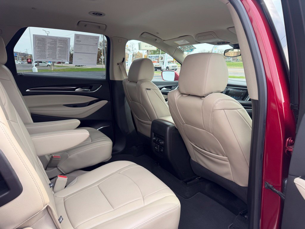 Used 2018 Buick Enclave Premium w/ Trailering Package FWD image 20