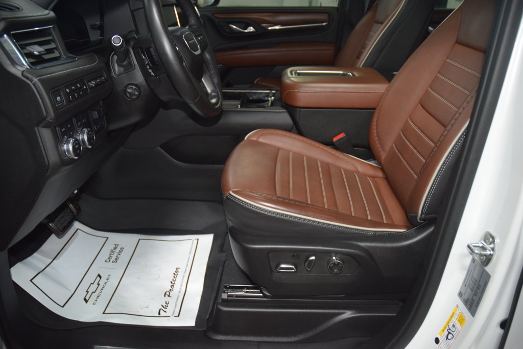 Used 2024 GMC Yukon XL Denali Ultimate AWD/4WD image 43