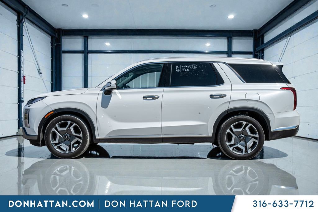 Used 2025 Hyundai Palisade Limited image 2