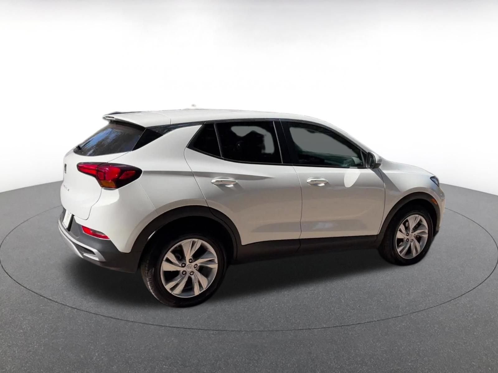Used 2025 Buick Encore GX Preferred FWD image 15