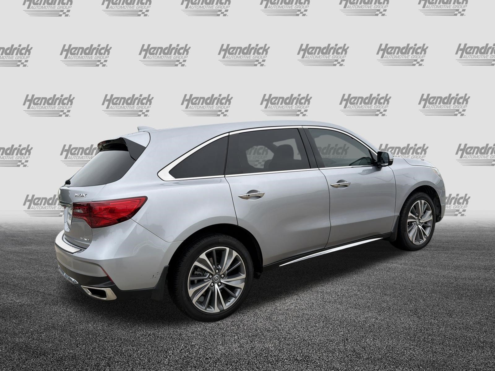 Certified 2017 Acura MDX SH-AWD w/ Technology Package image 10