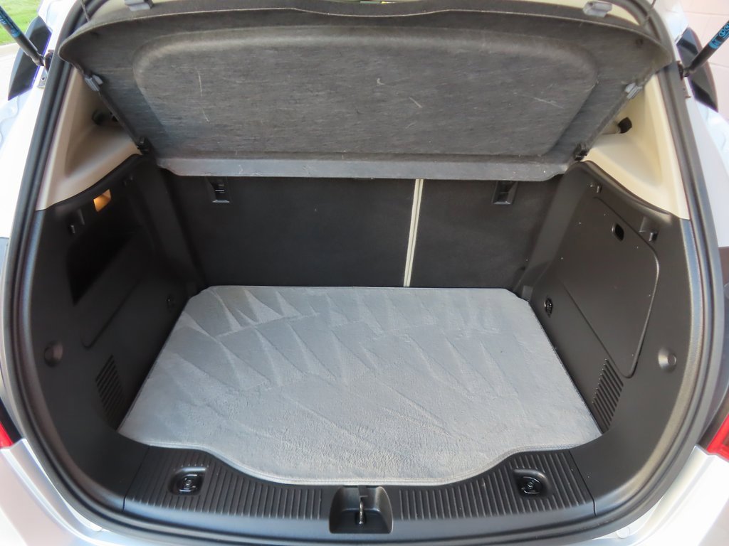 Used 2019 Buick Encore Essence w/ Safety Package II image 16