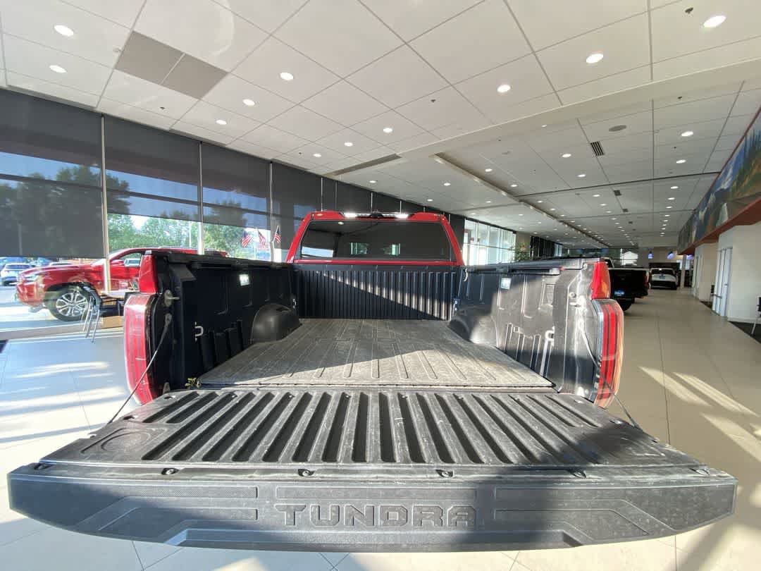 Used 2023 Toyota Tundra Platinum AWD/4WD image 26