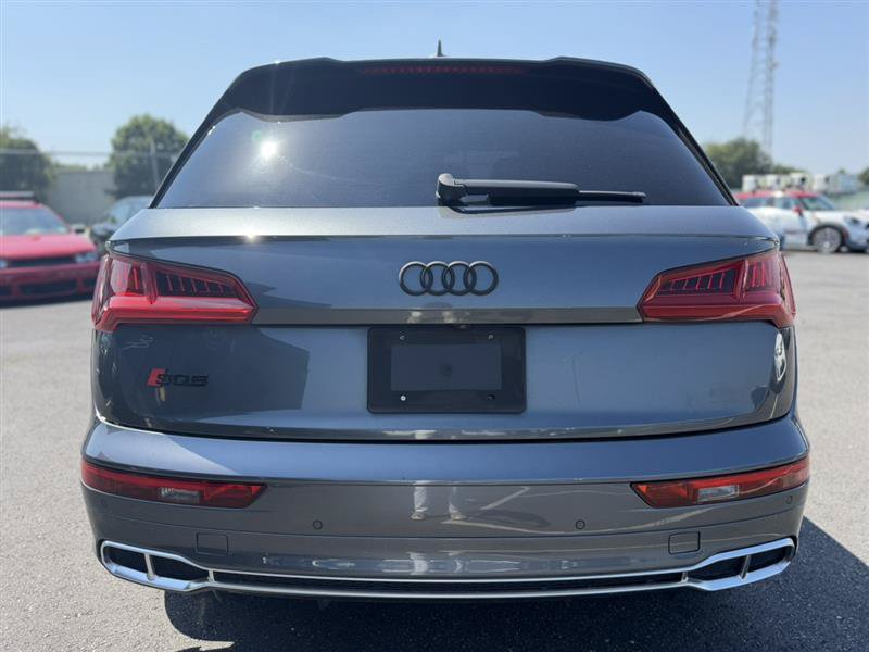 Used 2018 Audi SQ5 Premium Plus w/ Navigation Package AWD/4WD image 5