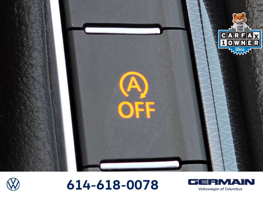 Used 2025 Volkswagen Taos SE AWD/4WD image 35