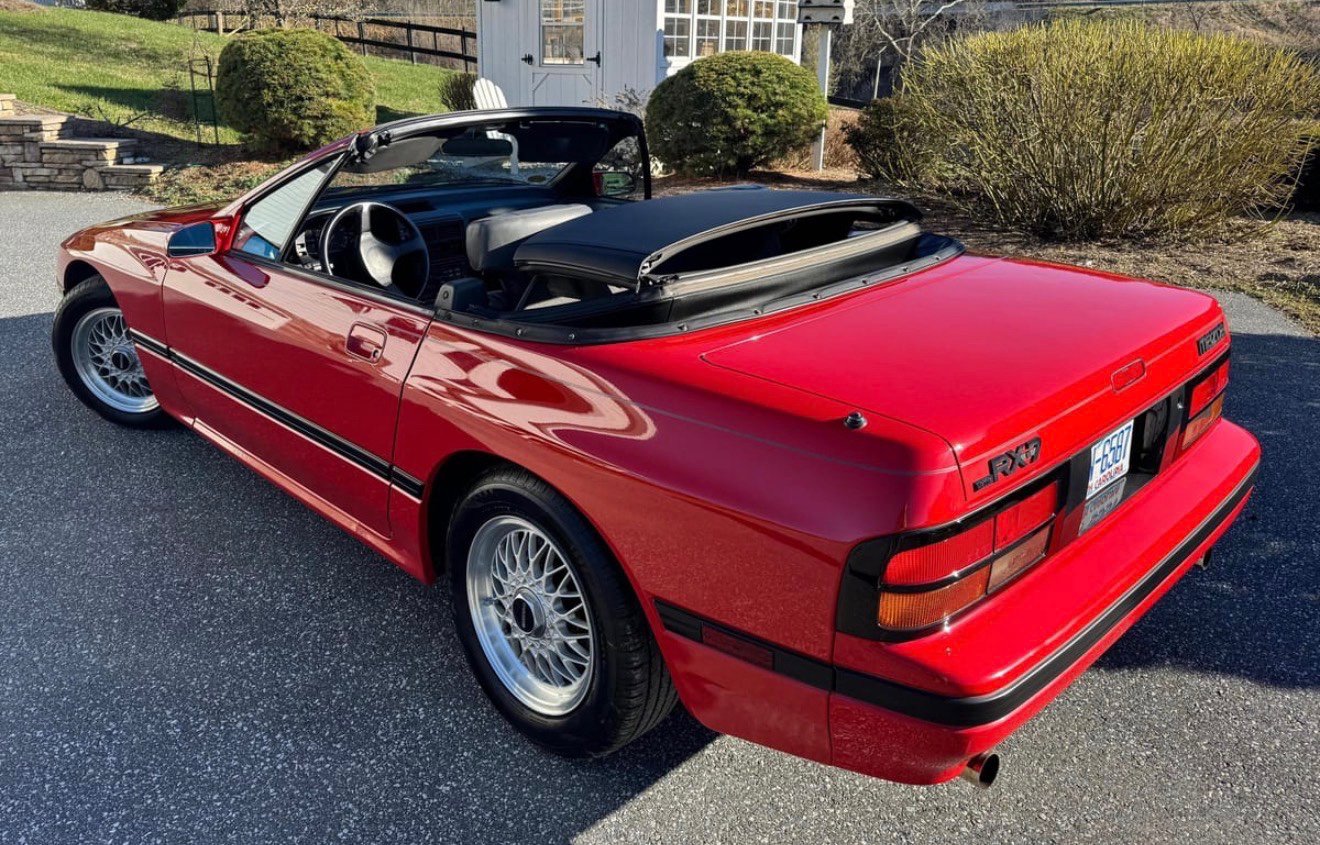 Used 1988 MAZDA RX-7 Convertible RWD image 3