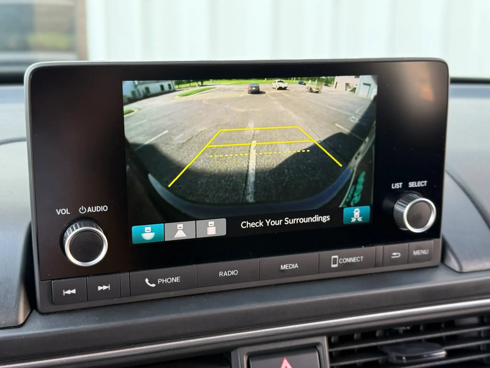 Used 2025 Honda Pilot Sport image 21