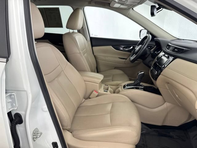 Used 2020 Nissan Rogue SL w/ Premium Package AWD/4WD image 20