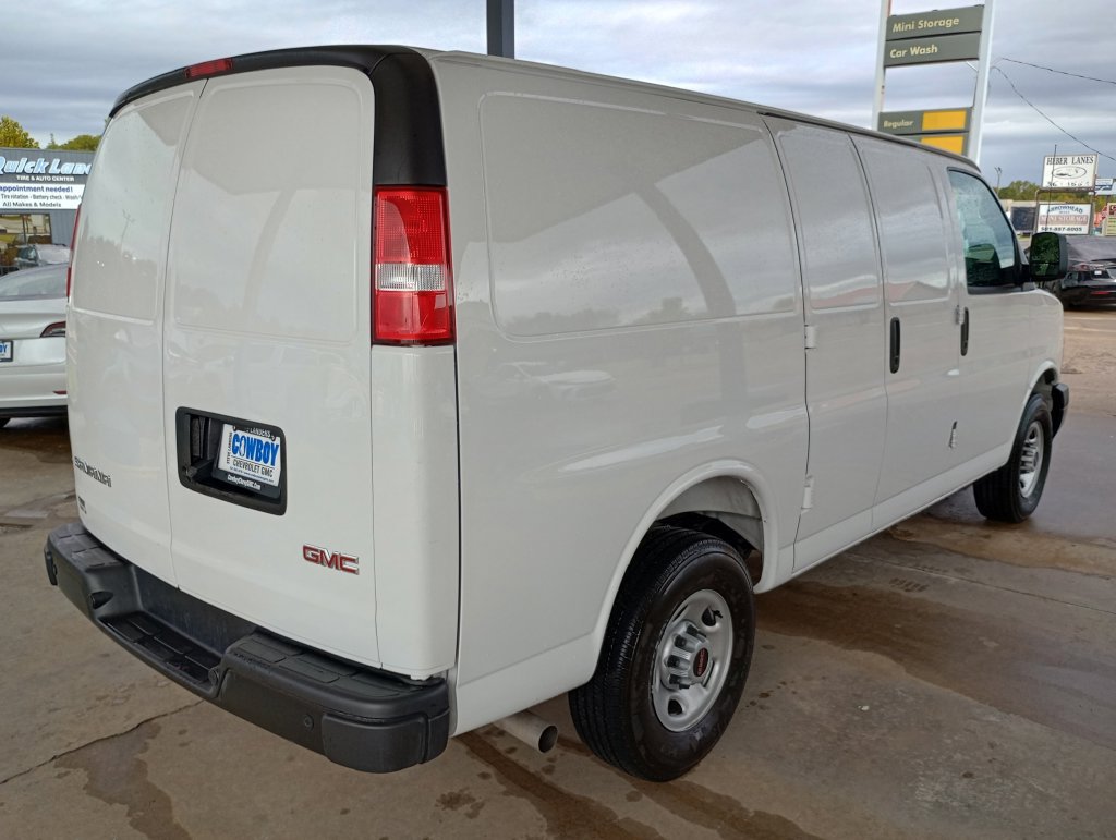 New 2025 GMC Savana 2500 w/ Driver Convenience Package RWD image 6