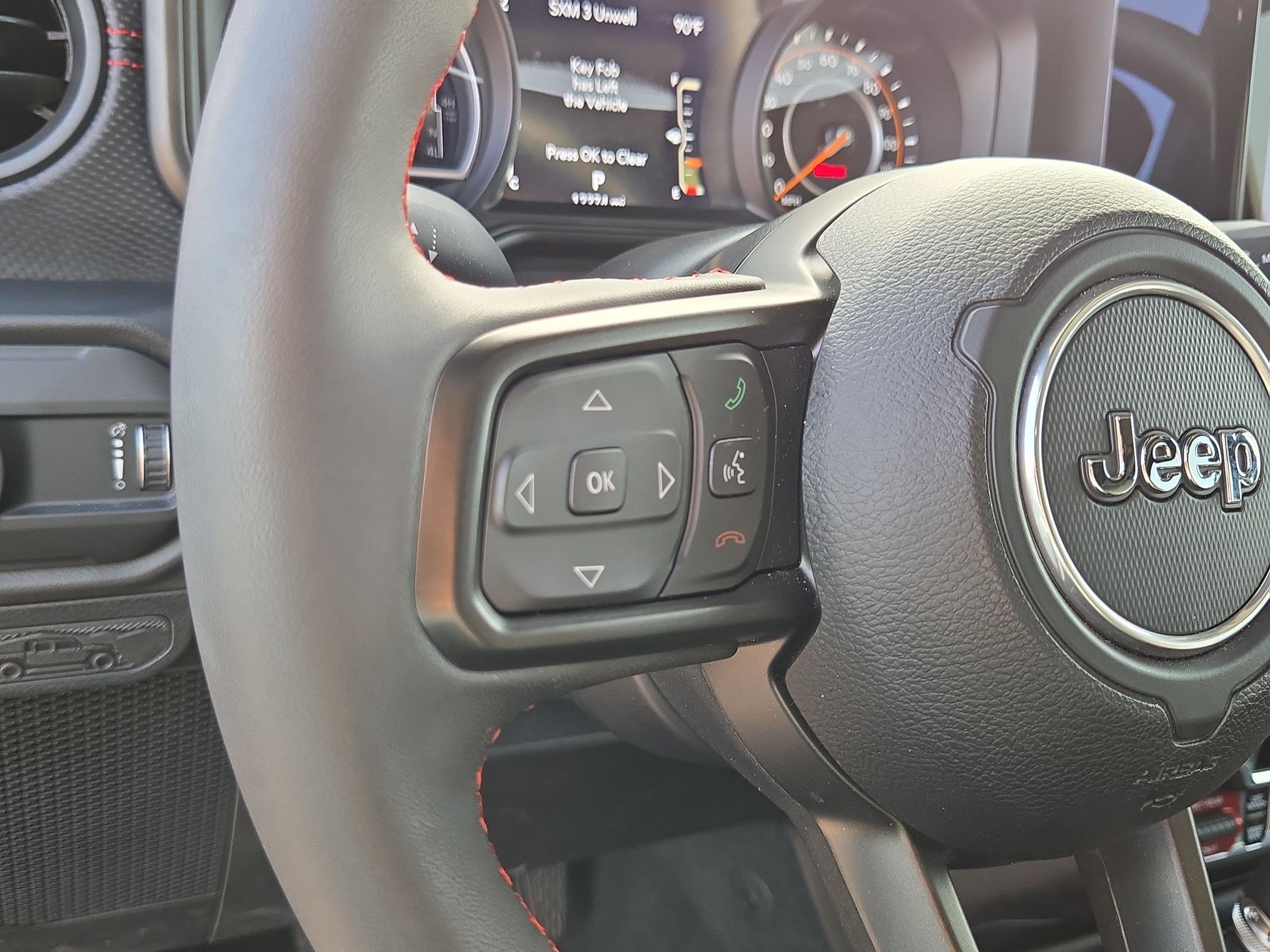 Used 2024 Jeep Gladiator Rubicon AWD/4WD image 19