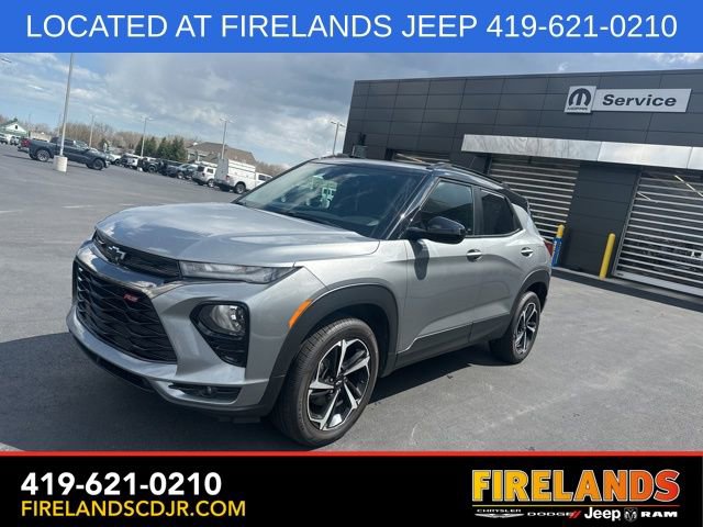 Used 2023 Chevrolet TrailBlazer RS w/ Convenience Package image 3