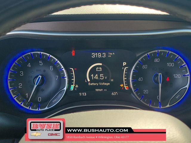 Used 2018 Chrysler Pacifica Touring-L Plus w/ Advanced Safetytec Group image 24