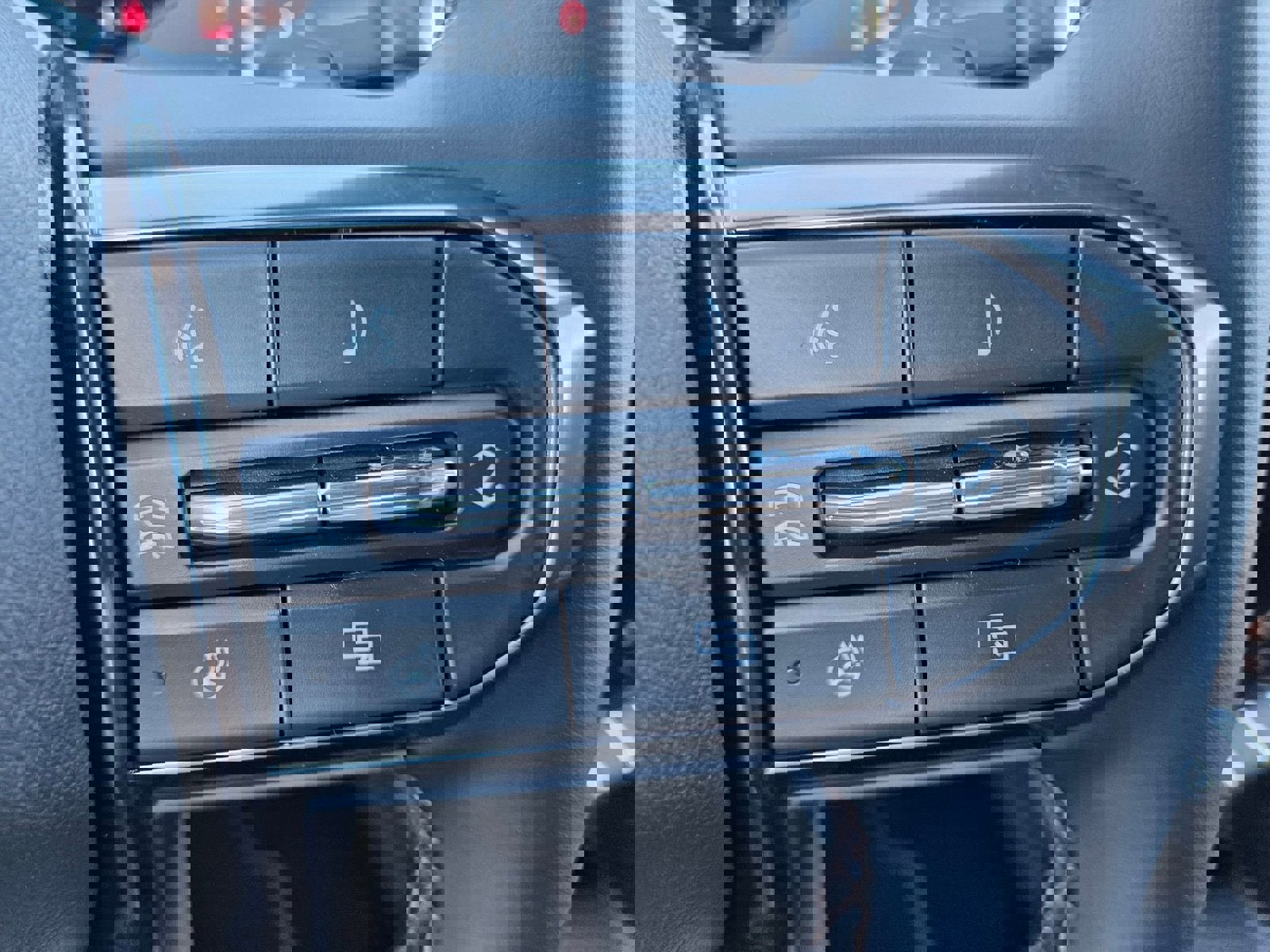 New 2026 GMC Terrain AT4 image 13