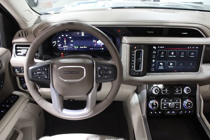 Used 2024 GMC Yukon XL Denali AWD/4WD image 33