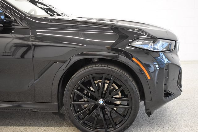 Used 2024 BMW X6 xDrive40i w/ Executive Package AWD/4WD image 13