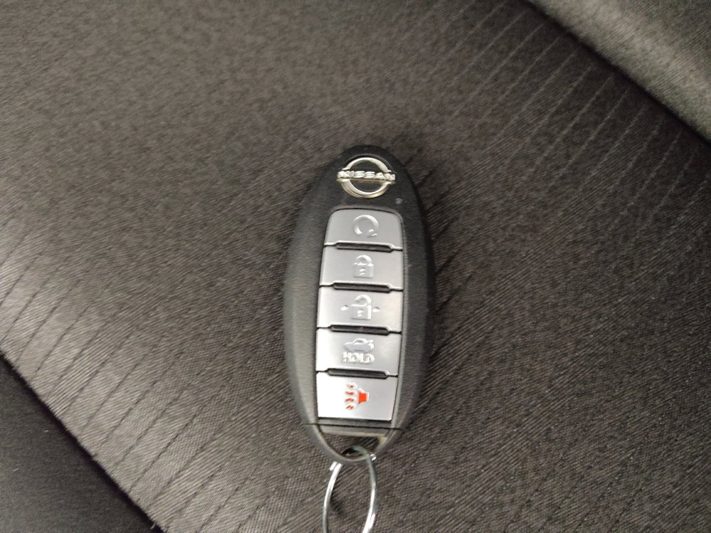 Used 2025 Nissan Altima 2.5 SV FWD image 32