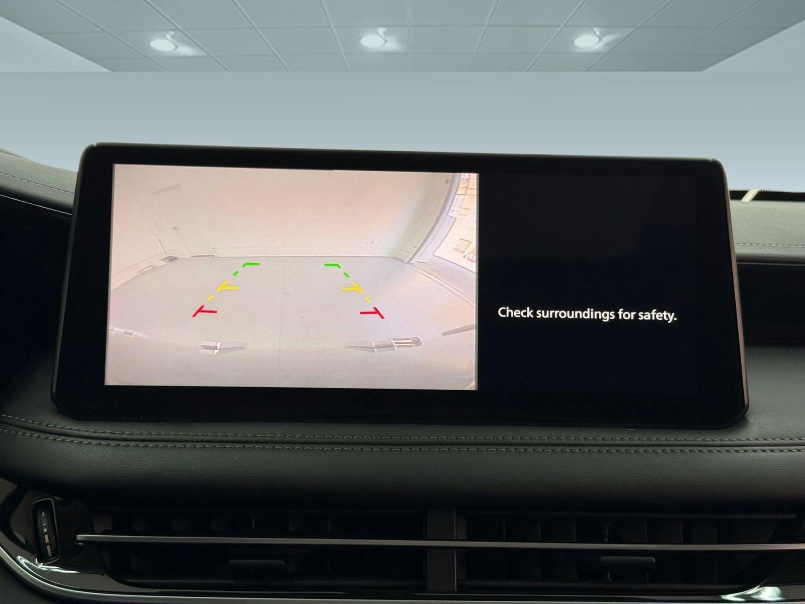 Used 2025 INFINITI QX60 Pure FWD image 32